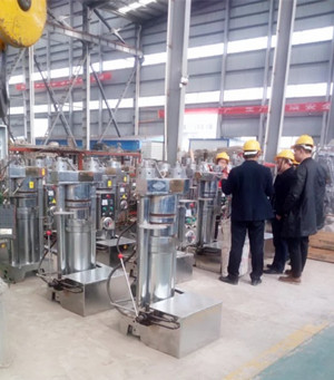 花生榨油機新機使用注意事項(圖1)