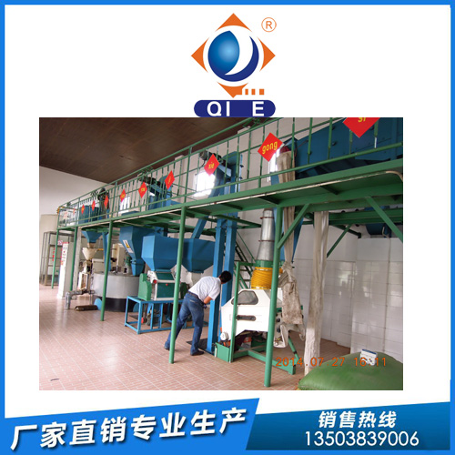 茶籽榨油機(jī)制造廠家 新型榨油機(jī)客戶喜歡(圖1) 茶籽榨油機(jī)制造廠家 新型榨油機(jī)客戶喜歡(圖1)