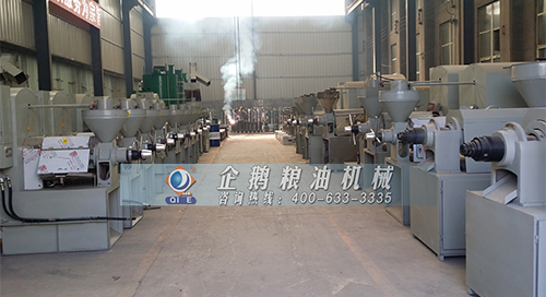 小型全自動榨油機已向環保型轉變(圖1) 小型全自動榨油機已向環保型轉變(圖1)